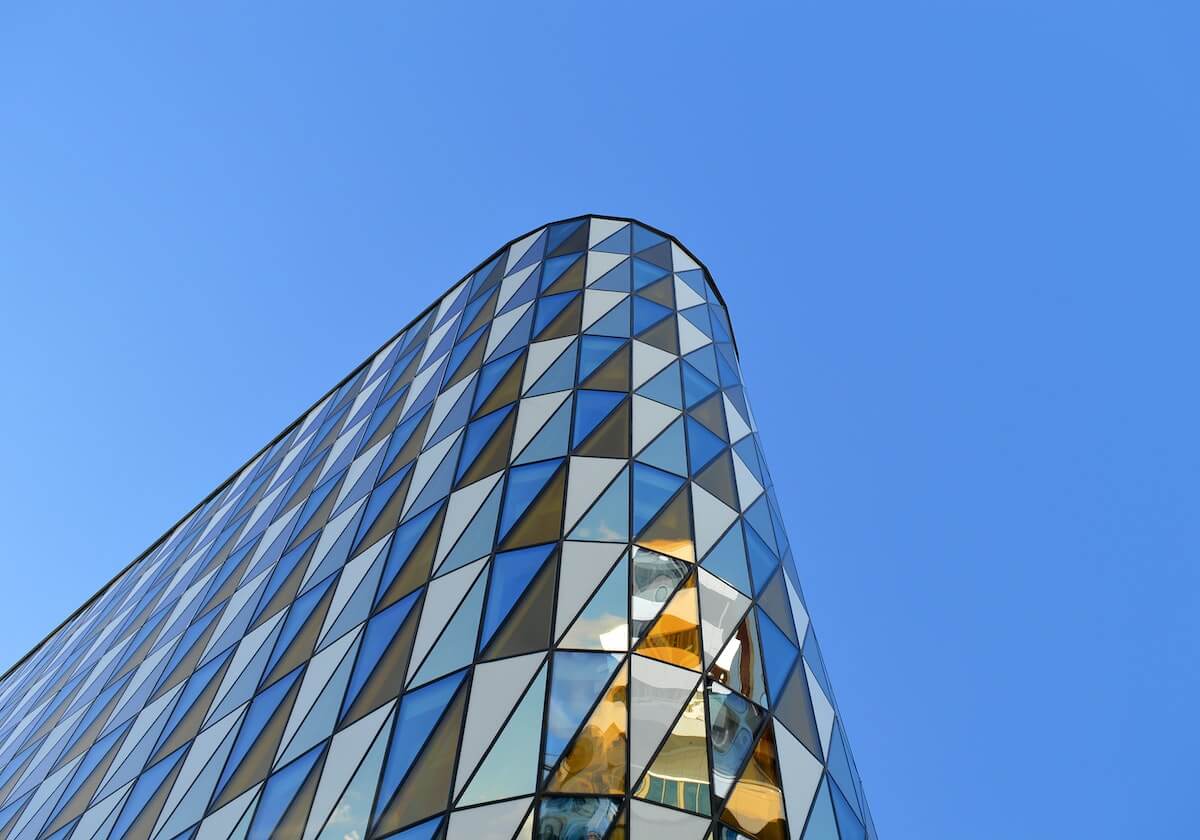 开云体育下载-曝尼克斯有意追逐韦少 但前提是火箭打折出售？