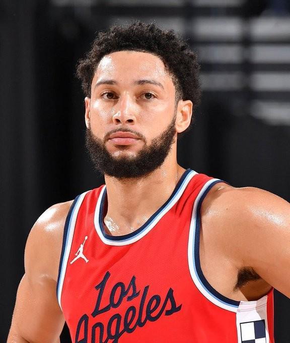 开云-记者:本-西蒙斯拒绝了尼克斯的一年底薪,他想要高于底薪的合同