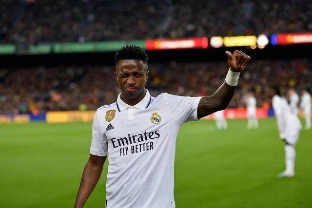 1682355731033082694.jpg 维尼修斯(1).jpg